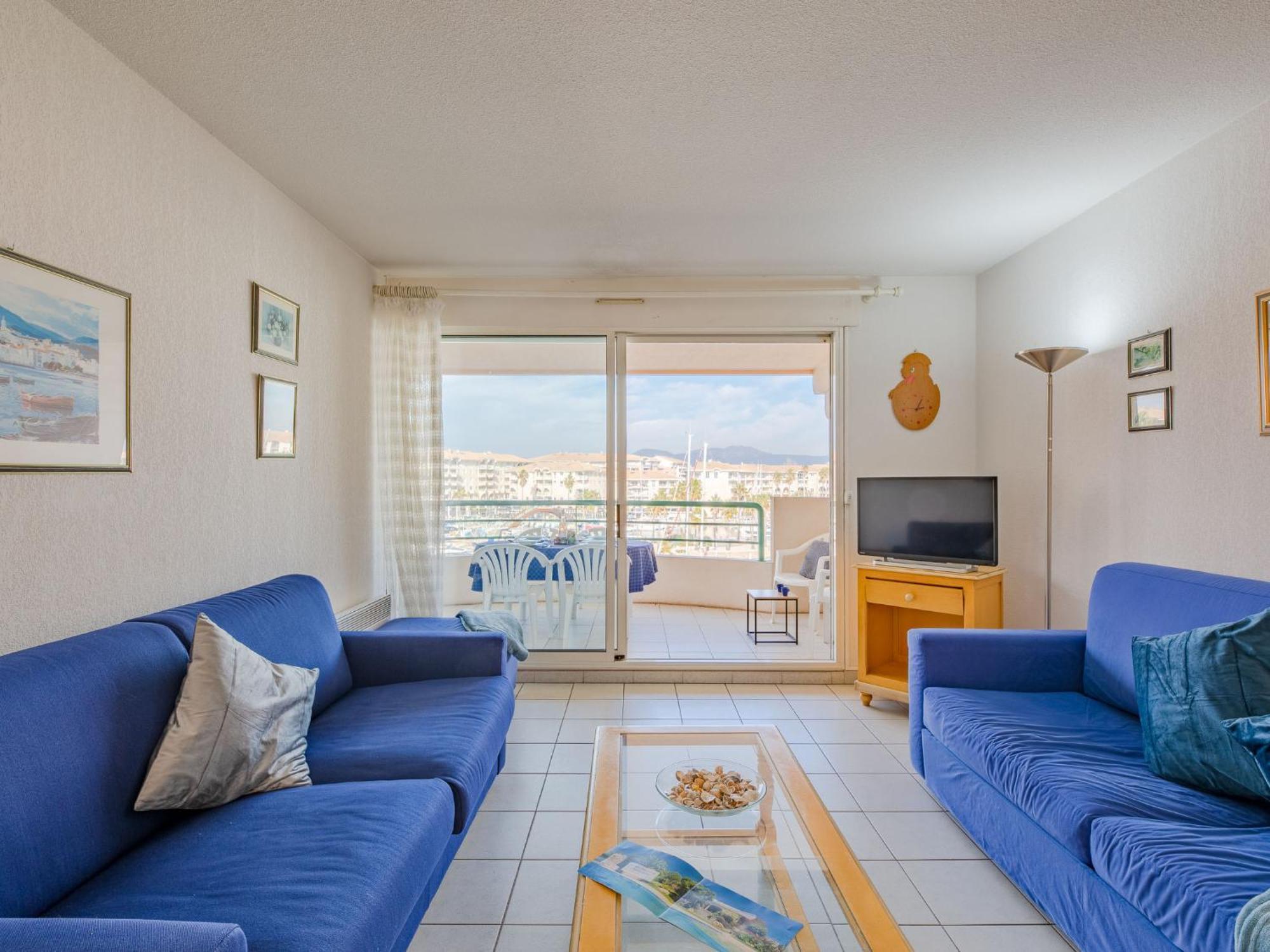 Appartamento Le Borghese By Interhome